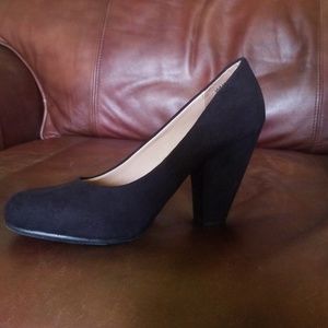 Black stacked suede heels